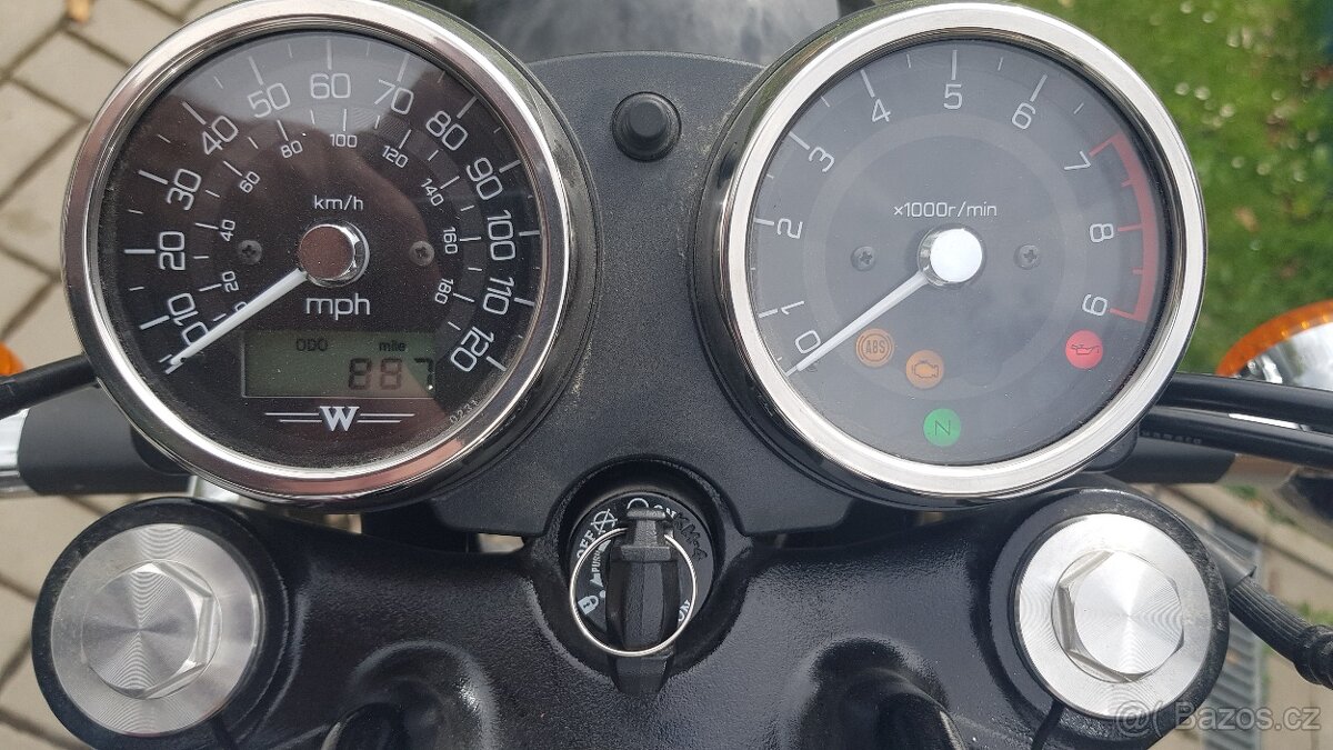 Kawasaki W 800 - 2