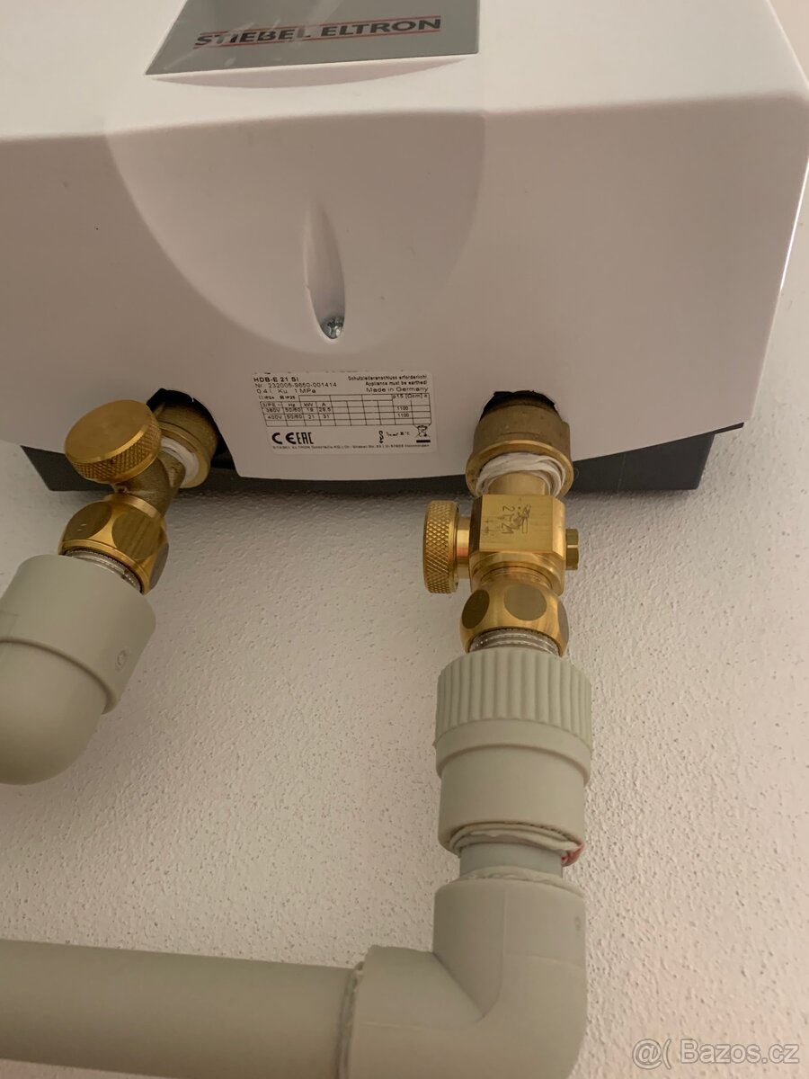 Průtokový ohřívač vody STIEBEL ELTRON HDB E 21 nepoužívaný - 2