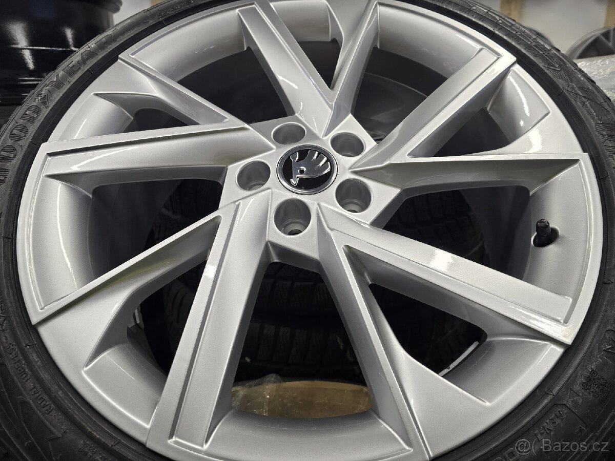 Nová zimní sada alu kol ŠKODA Scala R18 - 2