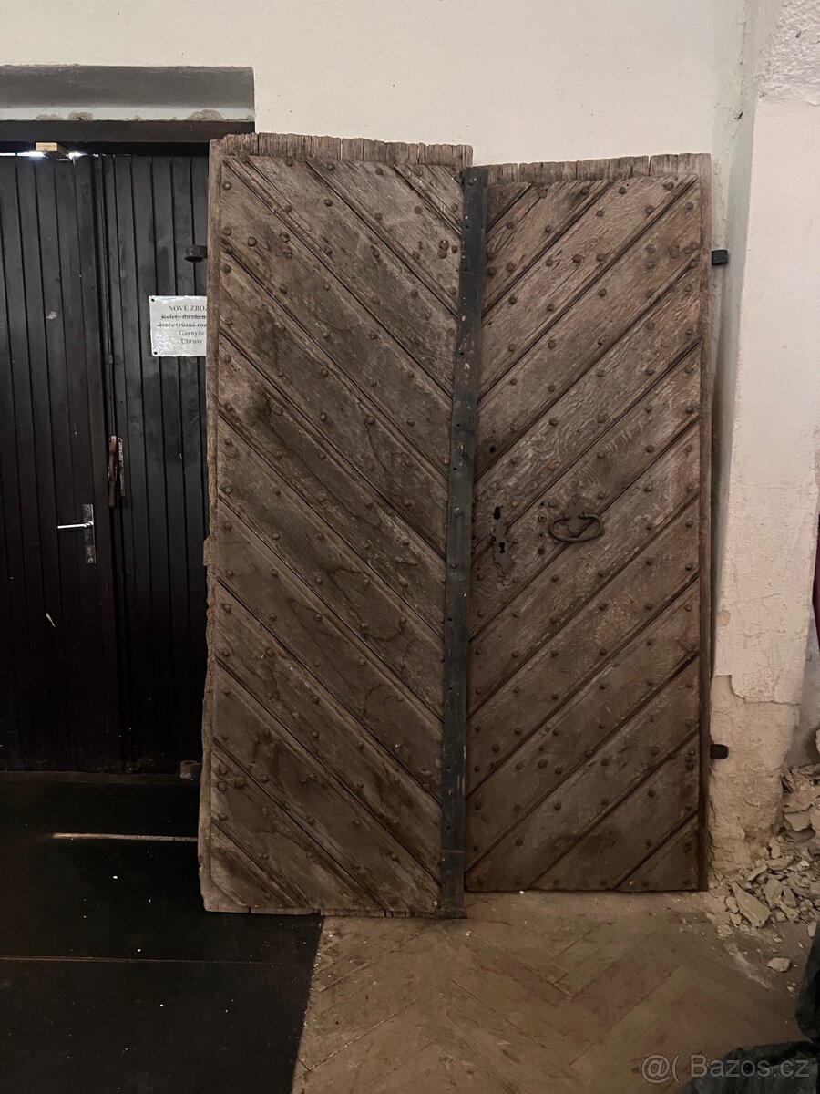 Staré dveře - 2