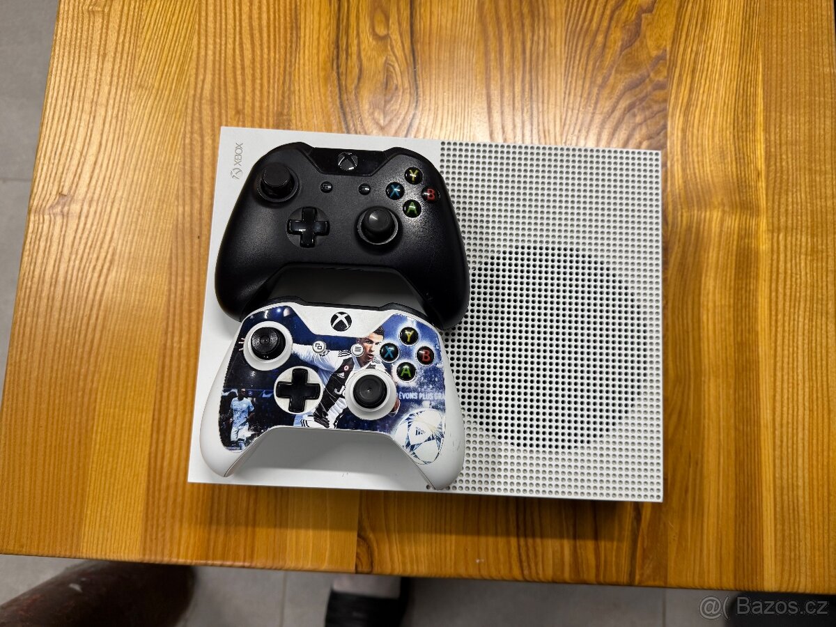 Xbox one S - 2