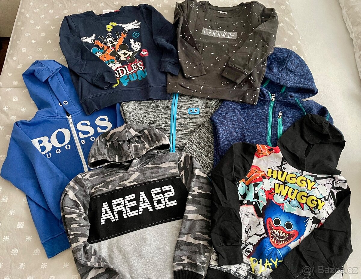 Balík Chlapeckého oblečení - velikost 122/128, sada 49 kusů - 2
