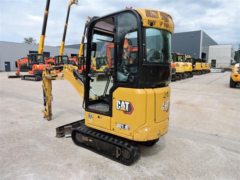 Prodám minibagr CAT 301.6 - 2