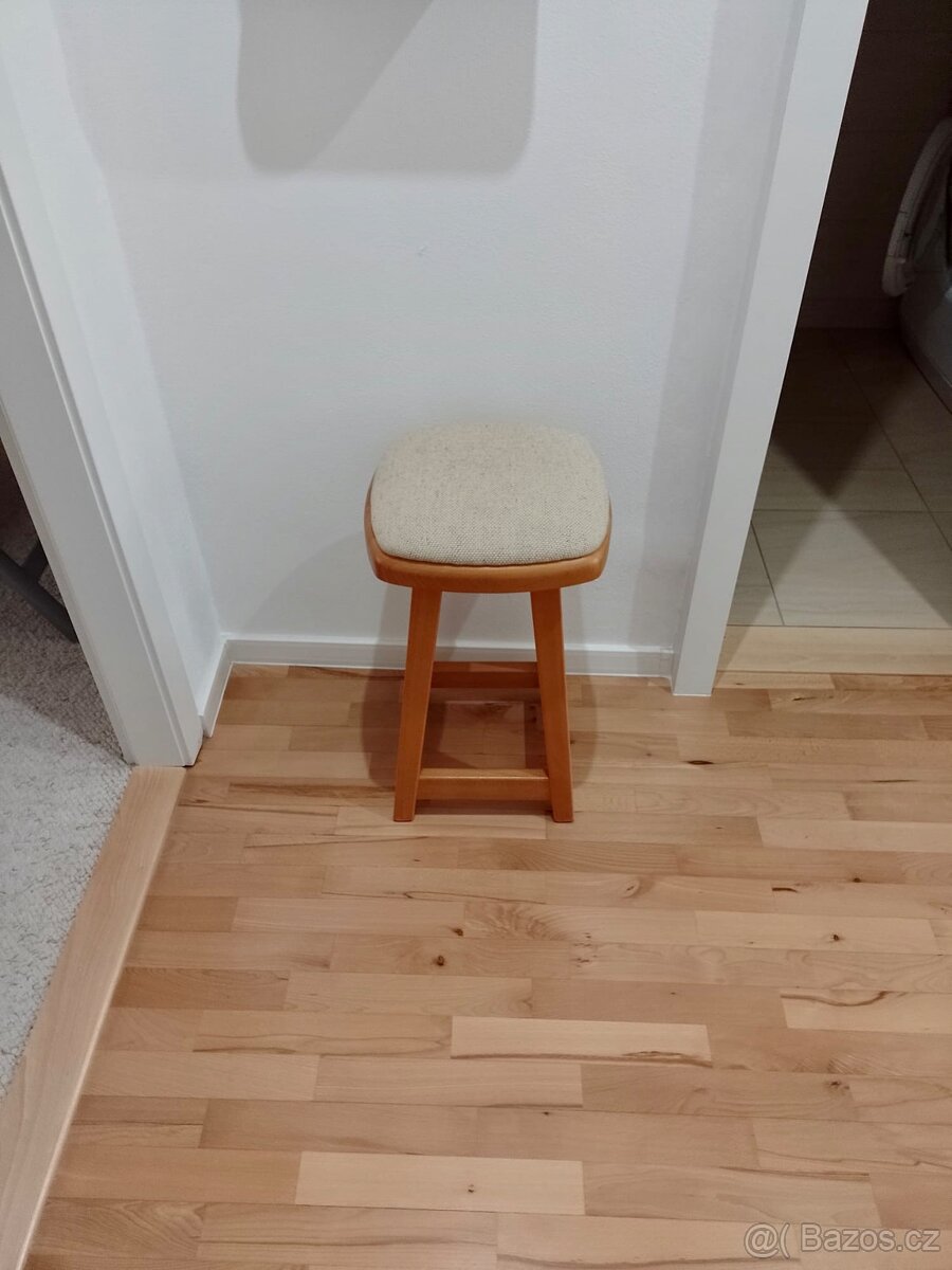 Vyšší stolička 2 kusy - 2