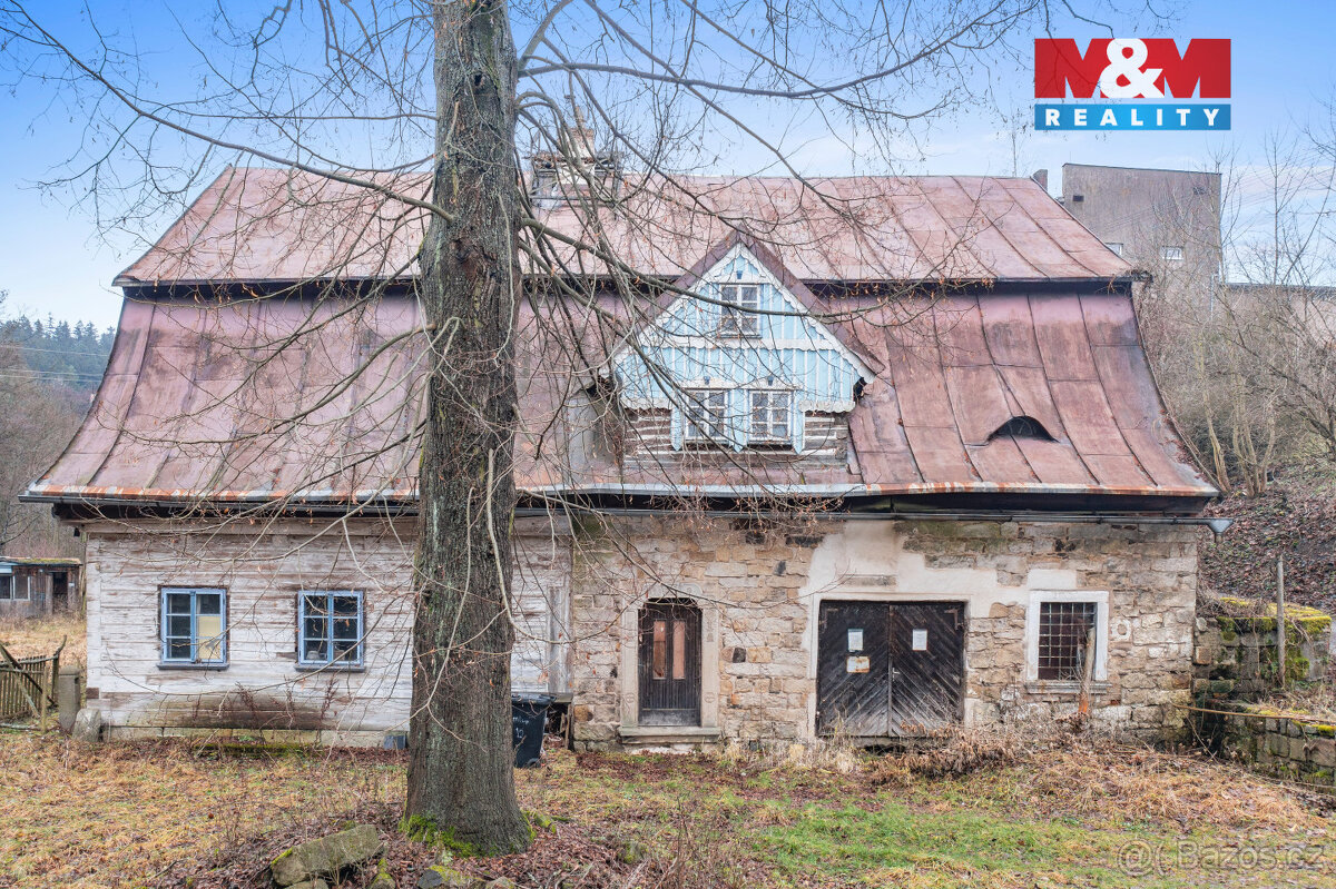 Prodej historického objektu, 268 m², Machov - 2