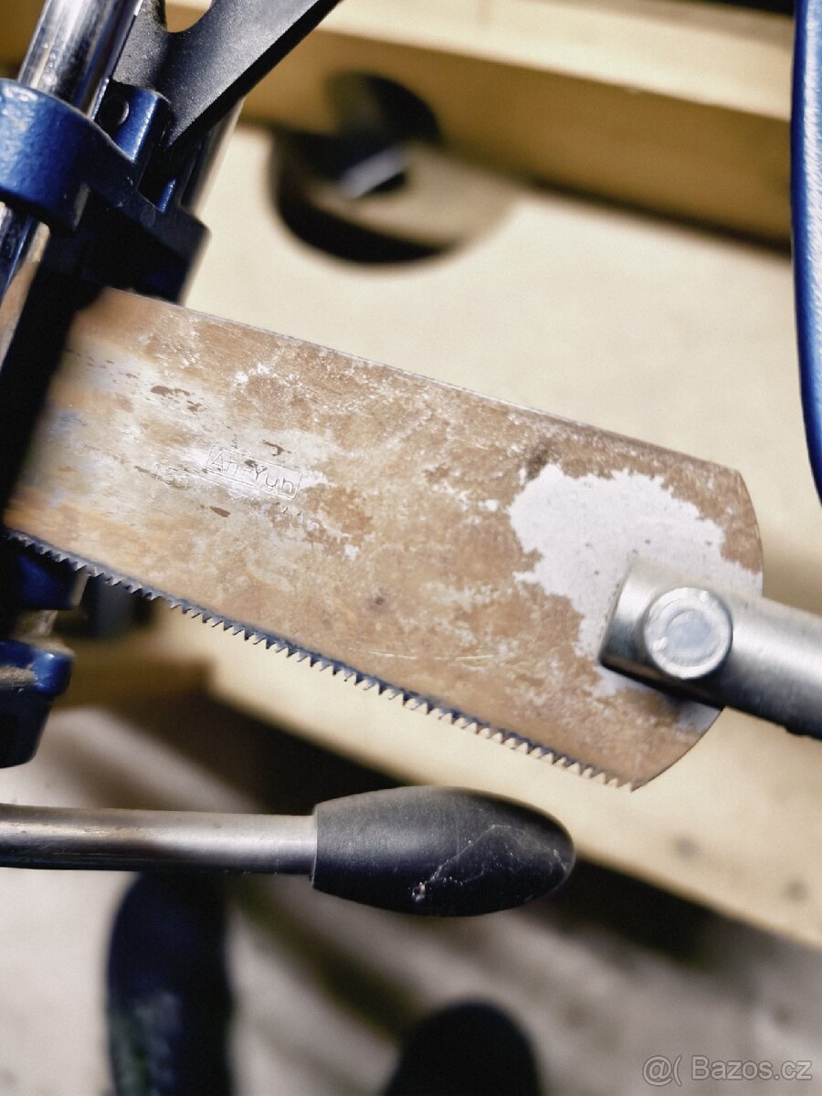 Pila na dřevo úhlová - 2