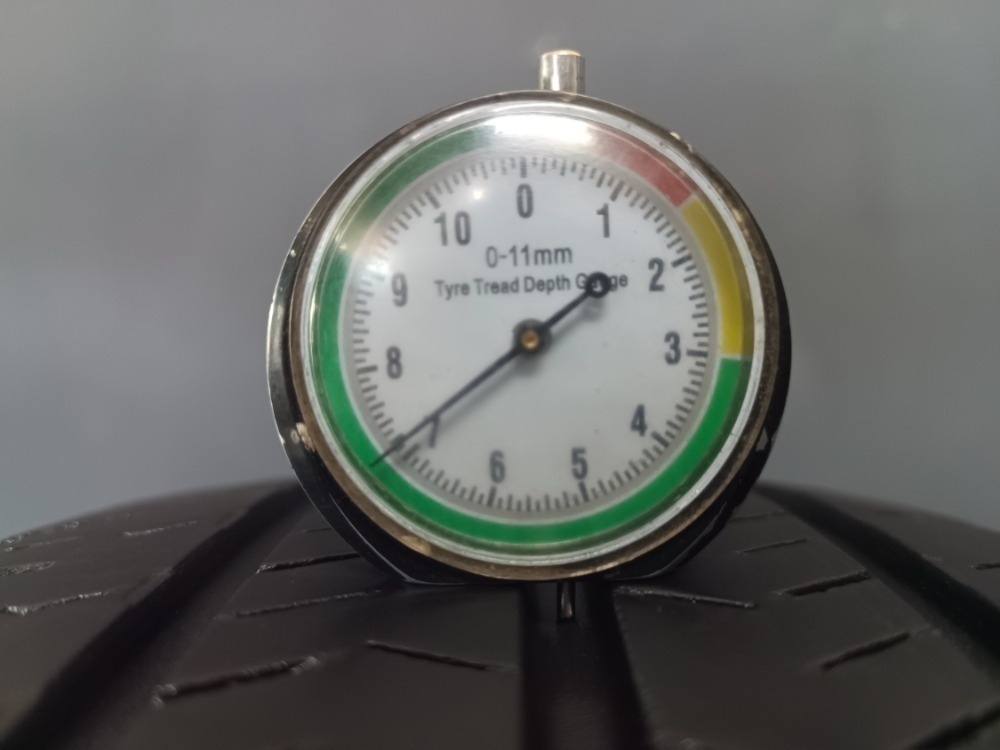 215/65 R15C NEXEN (2319) - 2