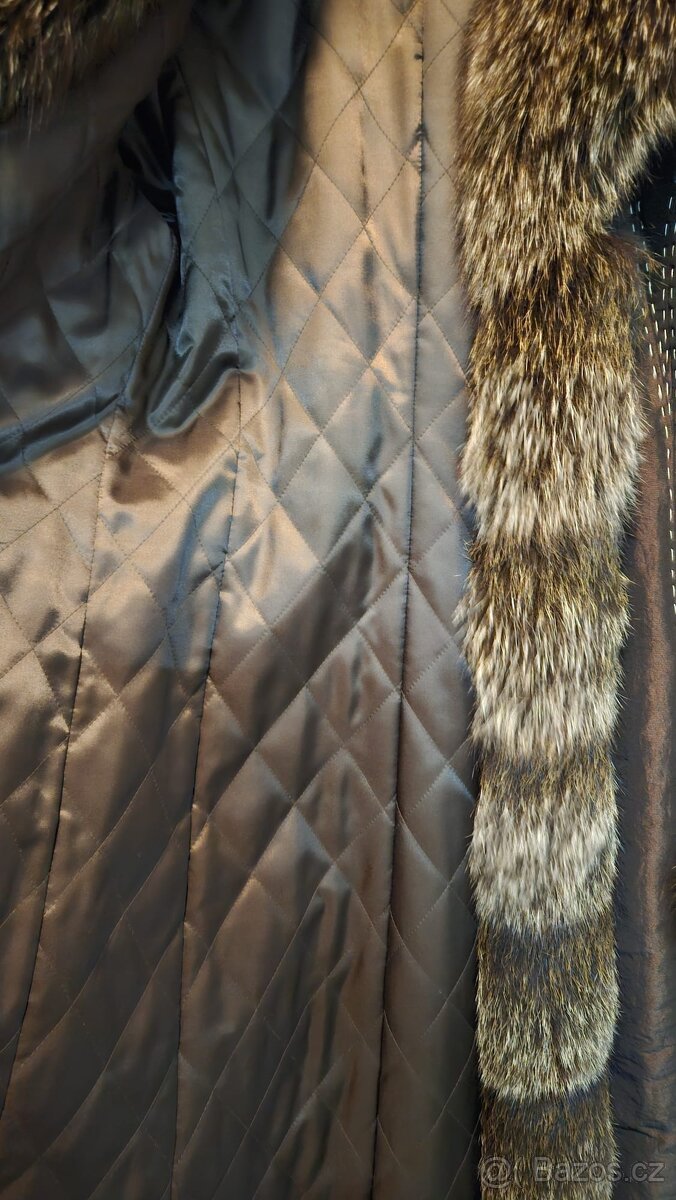 Dámský kabát s kožešinou - 2