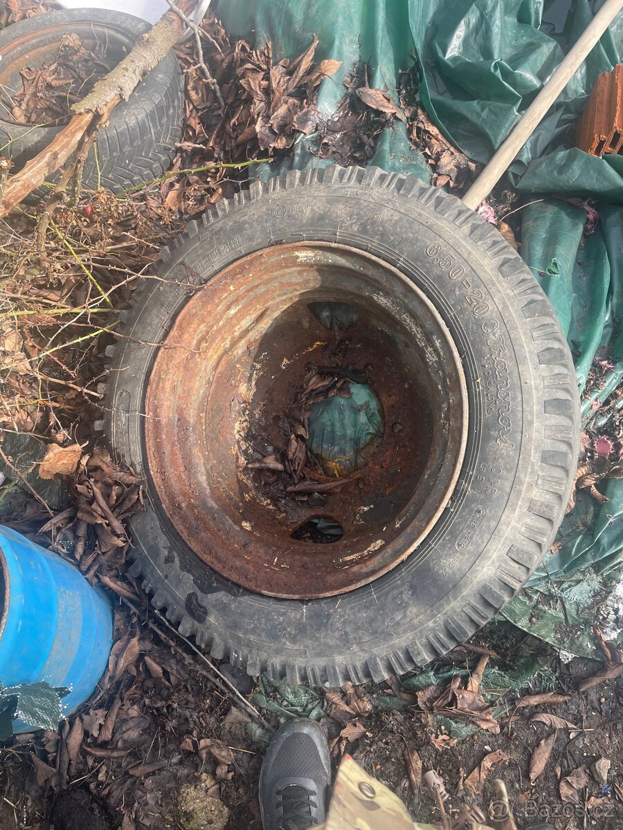 Tři disky na V3S - 2