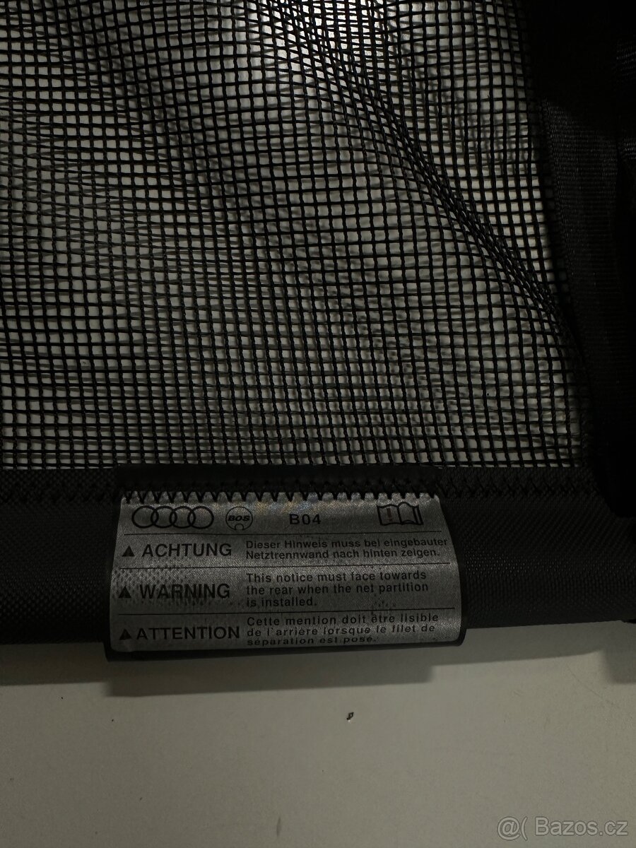 Dělící síť do kufru Audi Q7 - 2