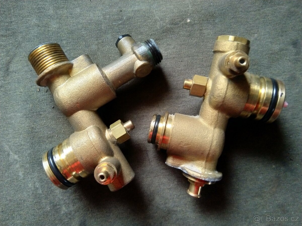 DAKON DUA PLUS BK, BT - 2