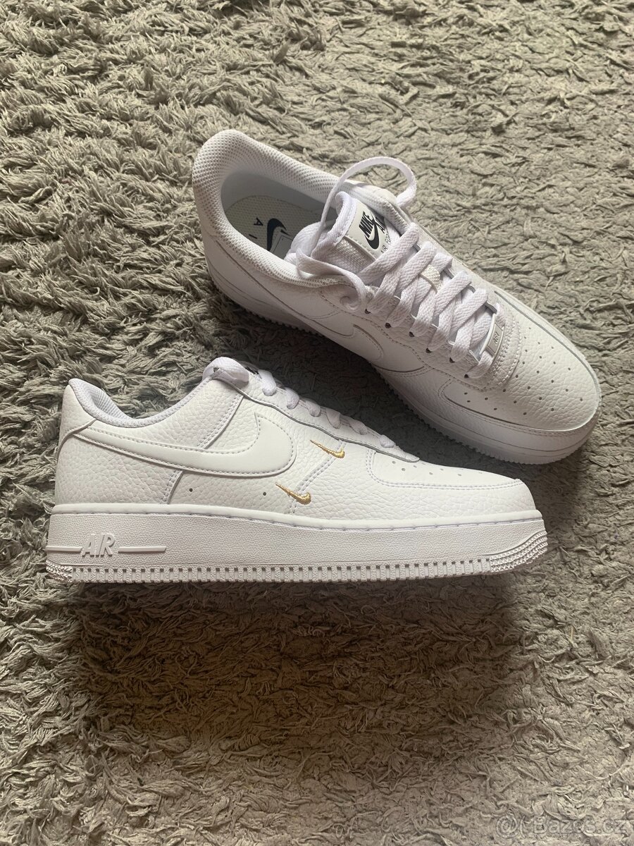Nike Air Force 1 Essential White Metallic Gold - 2