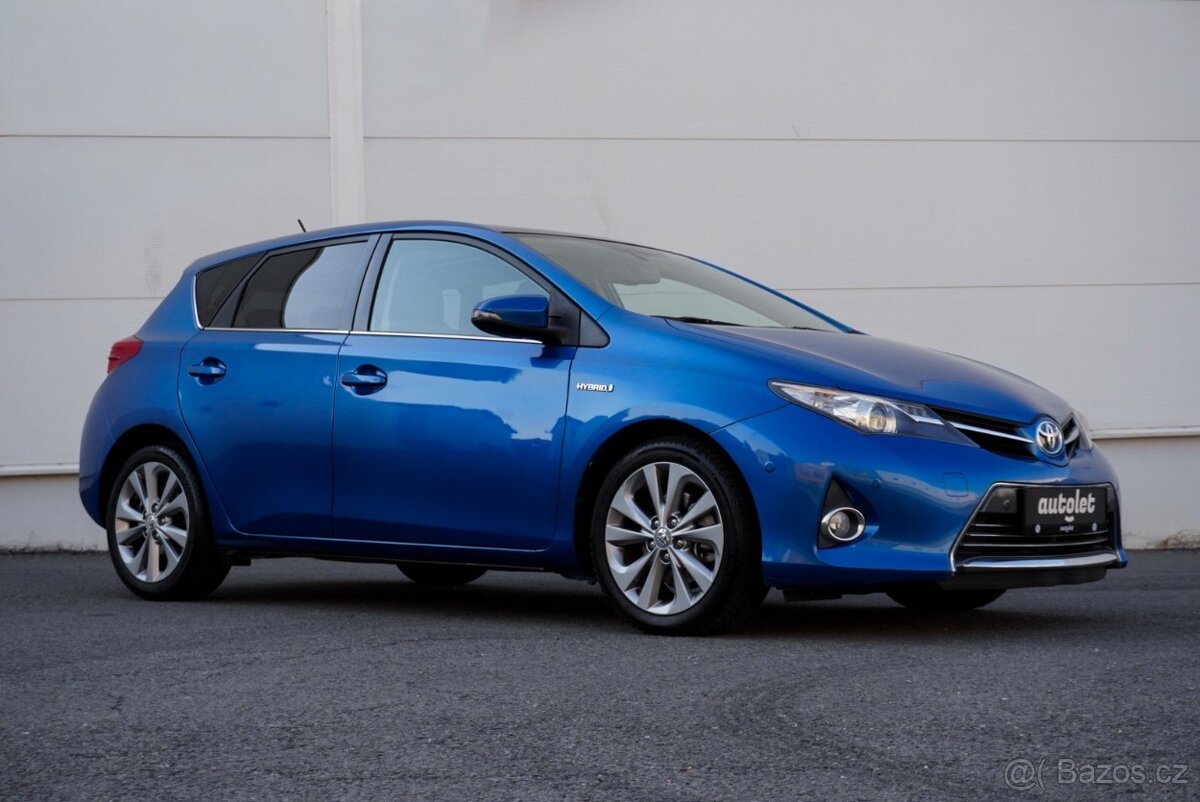 Toyota Auris 1.8i/Hybrid/Pano/NAVI/ - 2