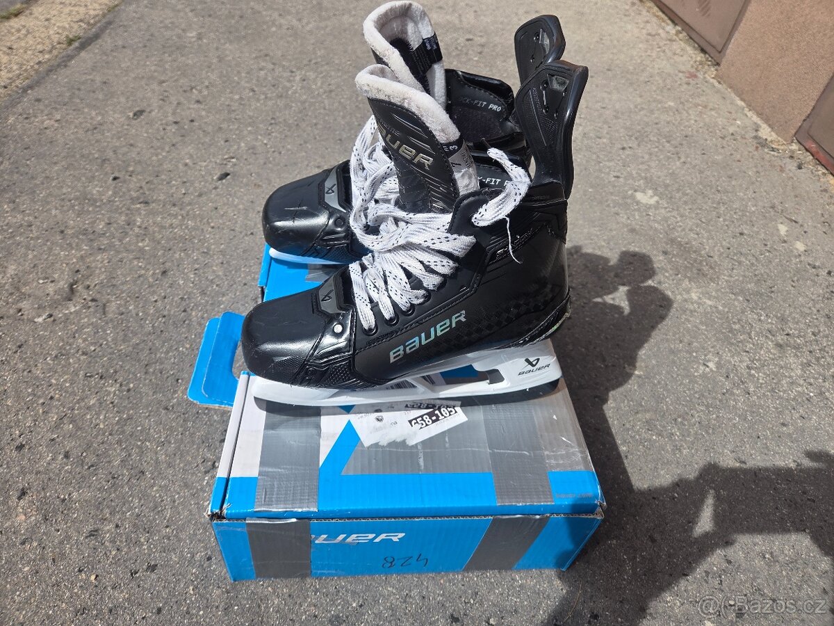 Brusle Bauer Supreme Shadow. - 2