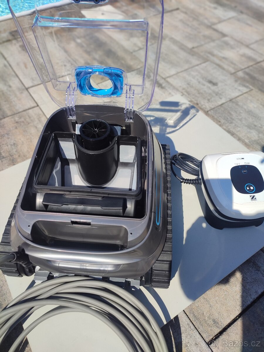 Aut.bazenový vysavač Zodiac CNX20 - 2
