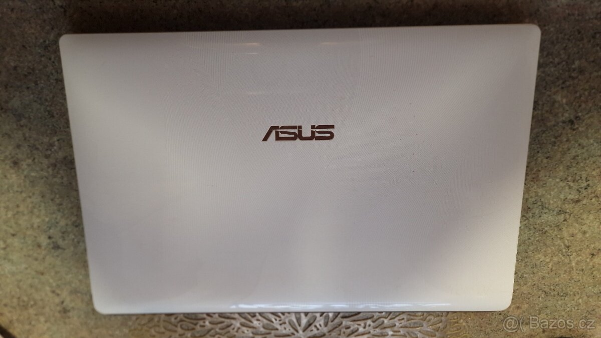 Notebook ASUS K53S 15,6" Procesor procesor: Intel® Core™ i - 2