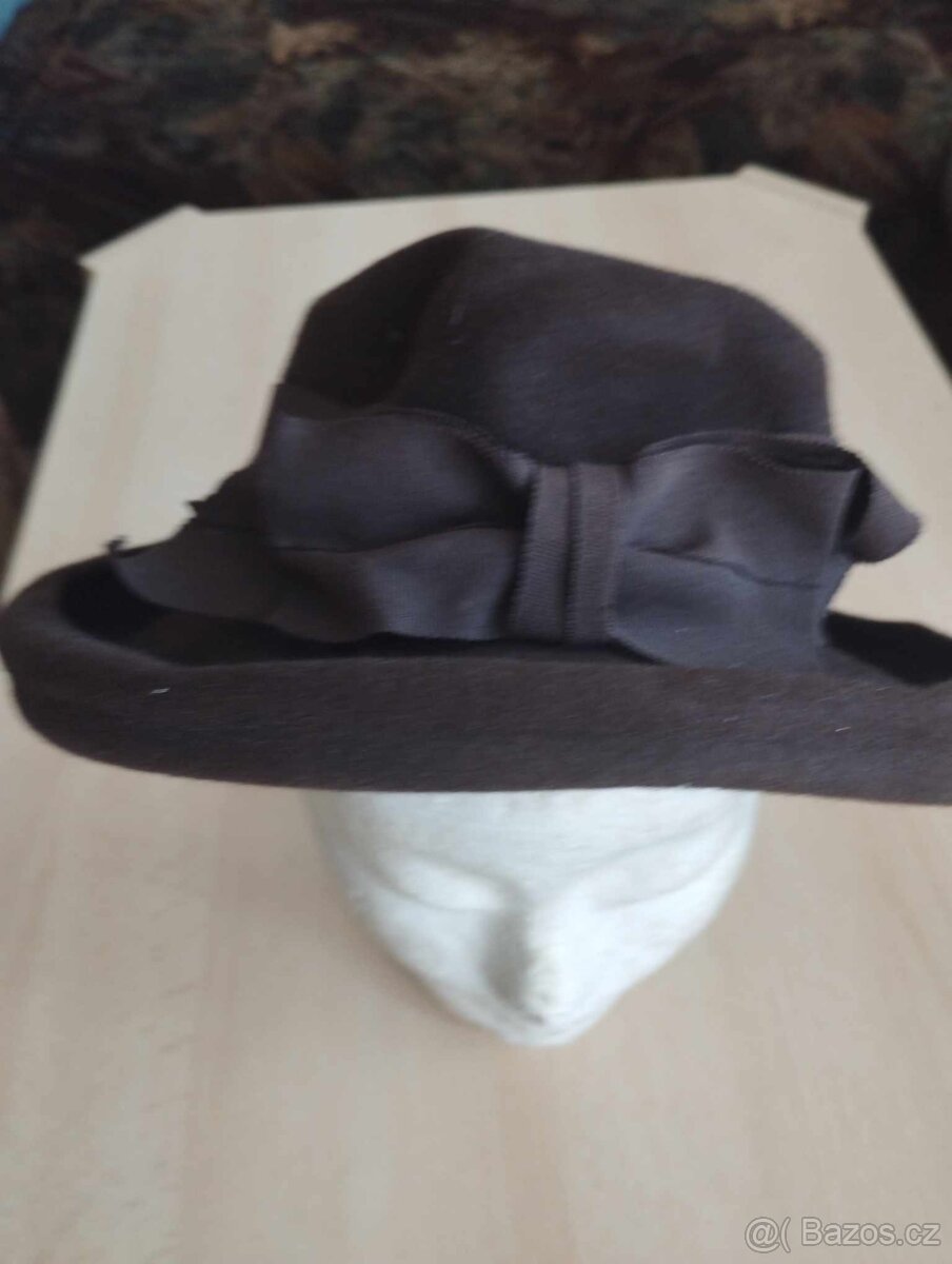 dámský klobouk - 2