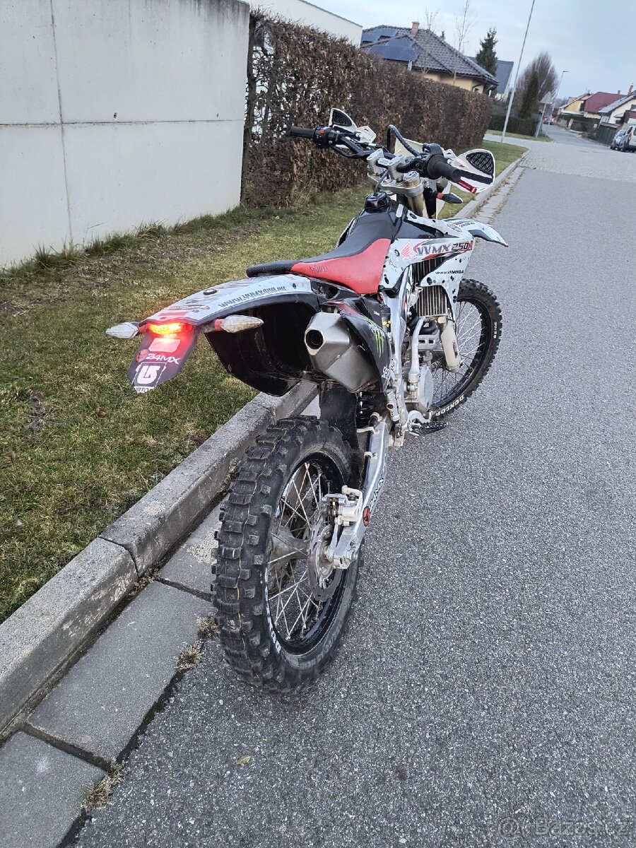 Enduro 250