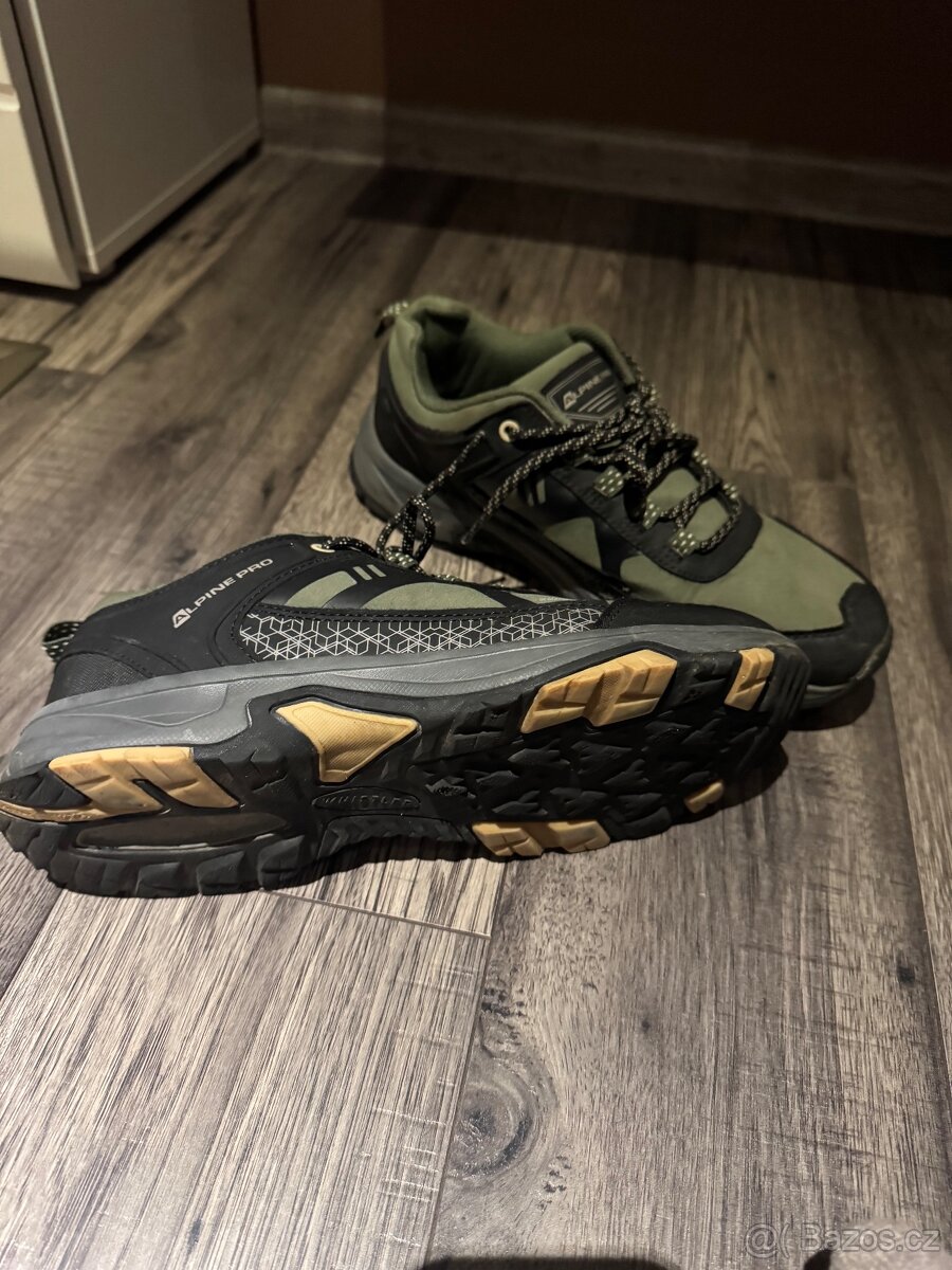 Prodám pánské boty vel. 42 - 2