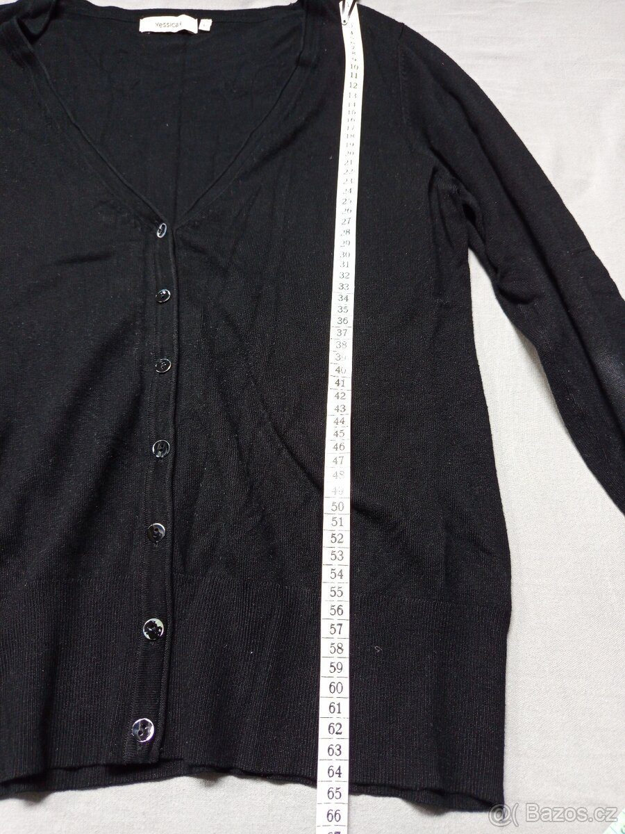 Černý svetřík na knoflíky, vel. L - 2