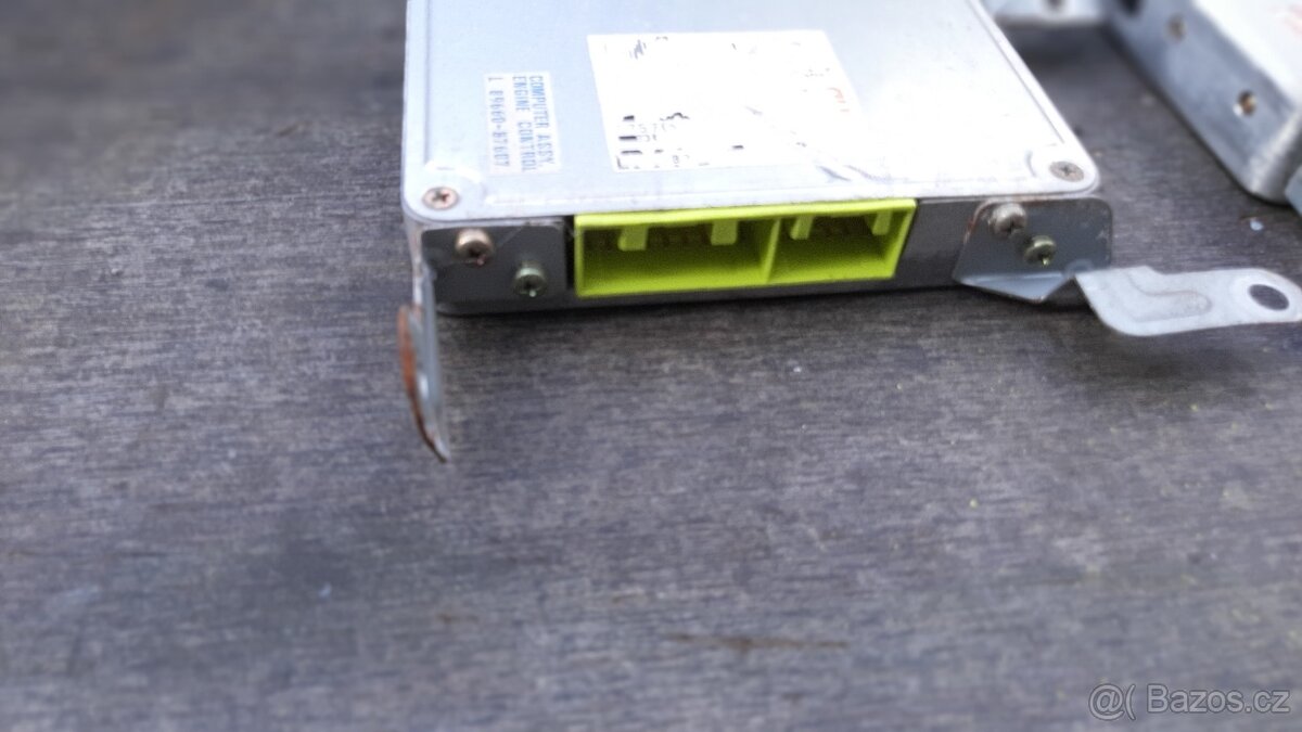 Daihatsu feroza offroad 1.6i 16v 70 kw - 2