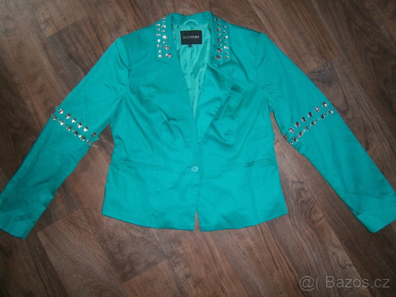 NOVÉ BODY FLIRT SAKO vel.40 - 2