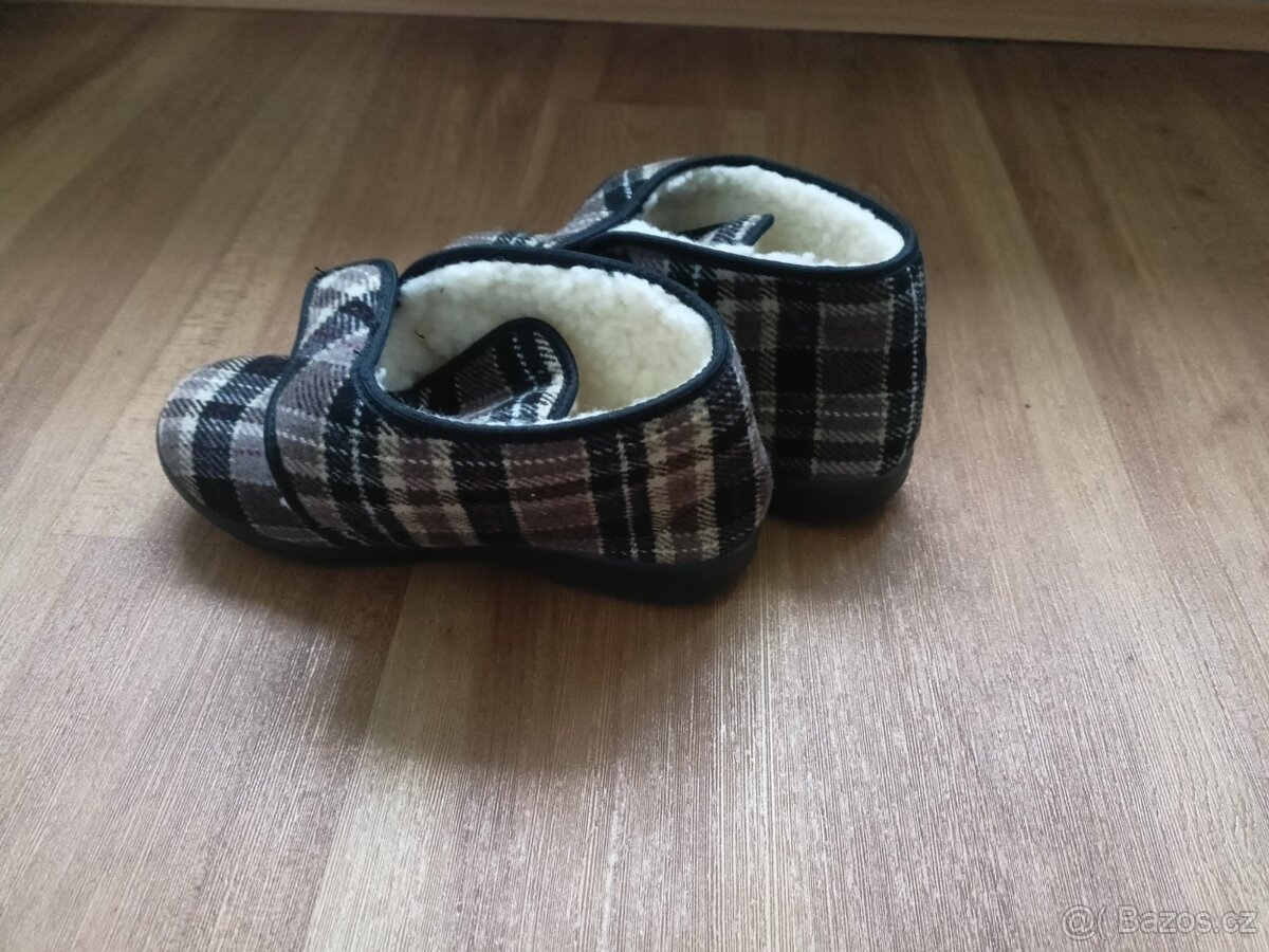 Zateplené papuče - 2