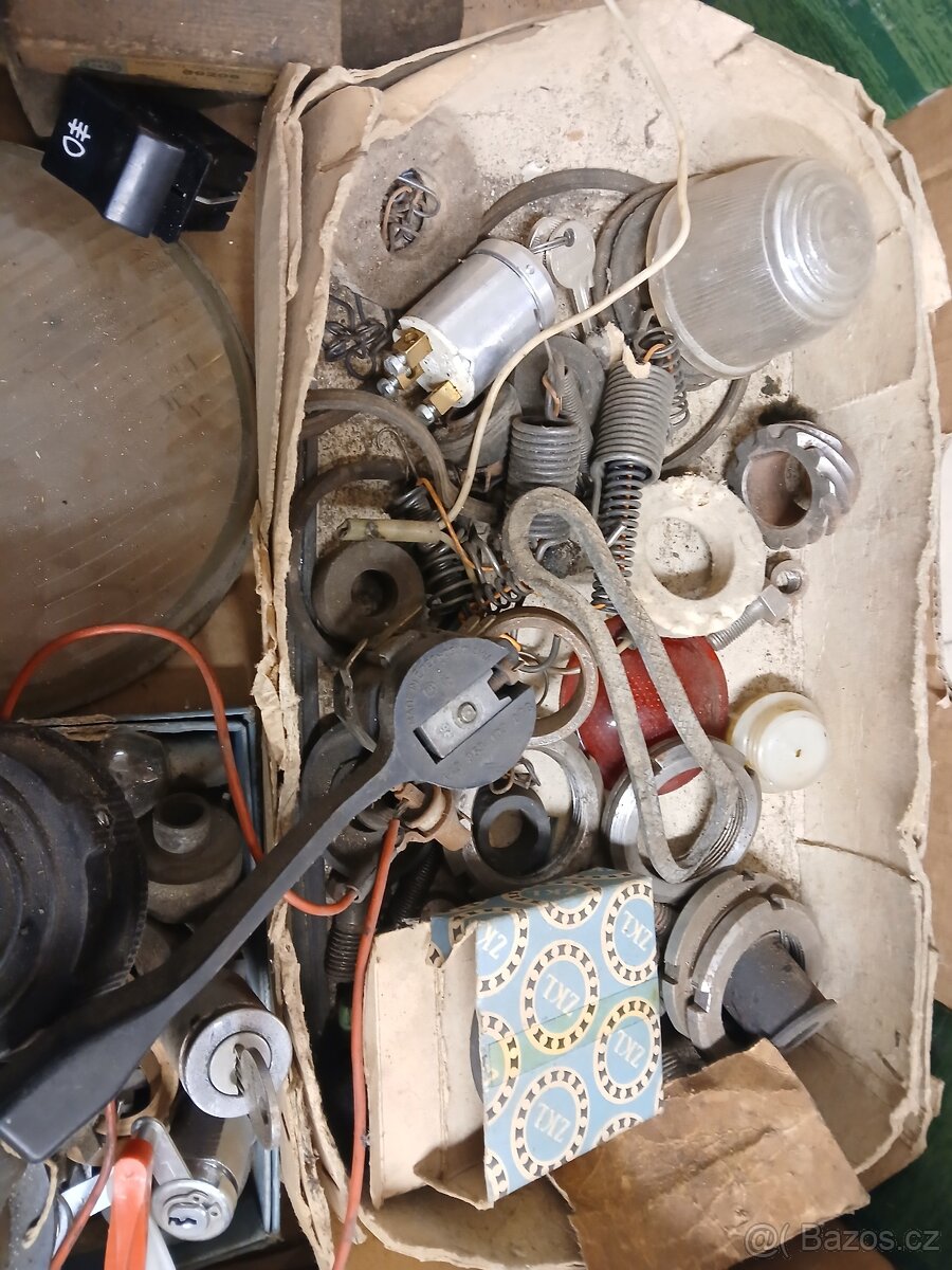 Díly Škoda různé - 2