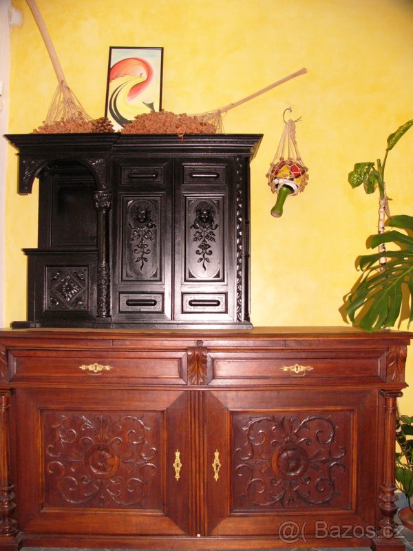 Starožitné skříě - 2