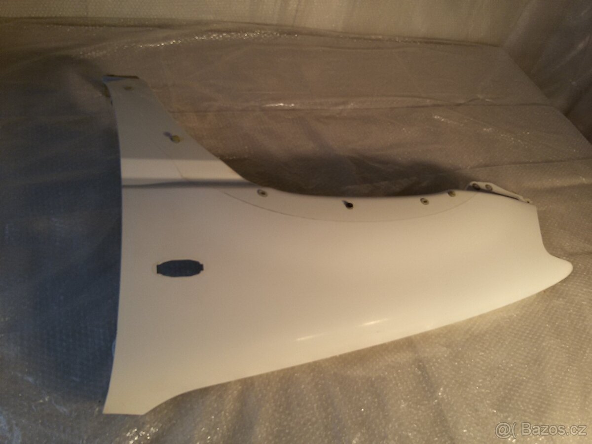 NISSAN TERRANO 2 Facelift – Blatníky přední - 2