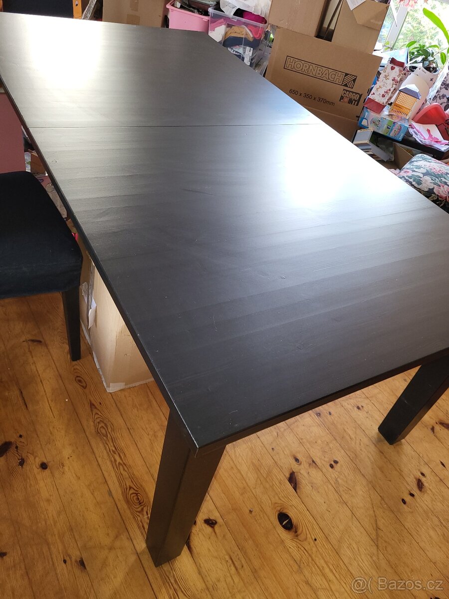 Jídelní stůl IKEA+židle - 2