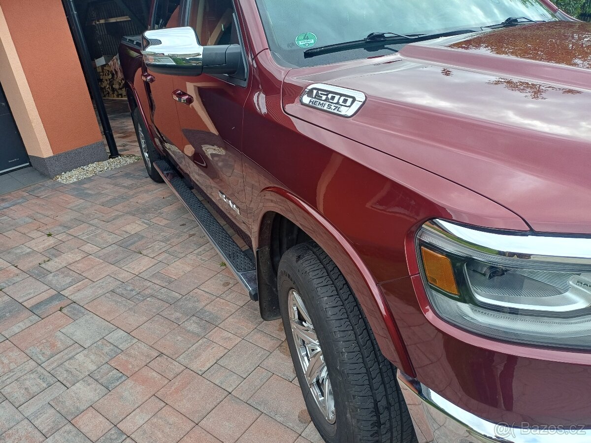RAM 1500 5,7 Hemi - 2