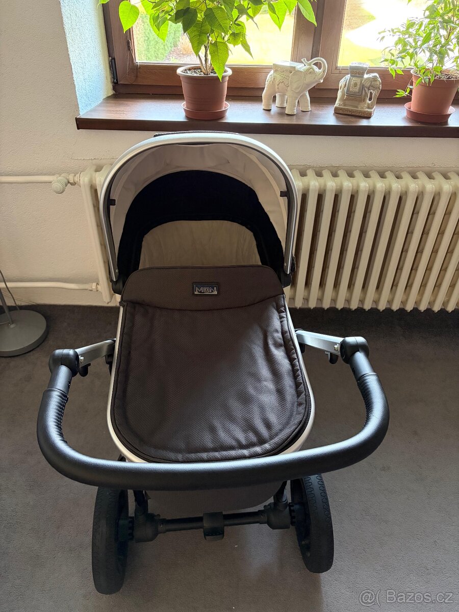 Kočárek moon - 2