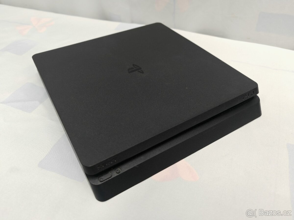 Playstation 4 Slim 1TB - 2