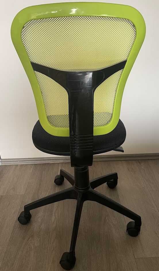 Dětská židle k psacímu stolu - 2