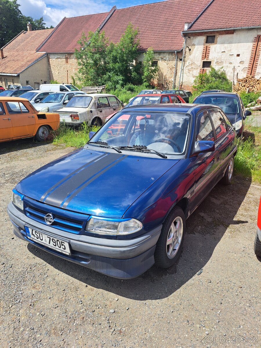 Opel astra f 1,6 - 2
