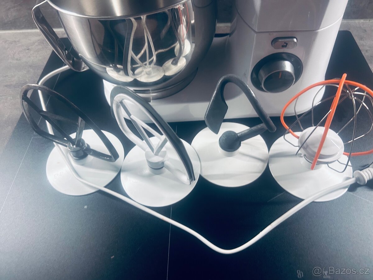 Kuchyňský robot Sencor kompletní přísl. - 2