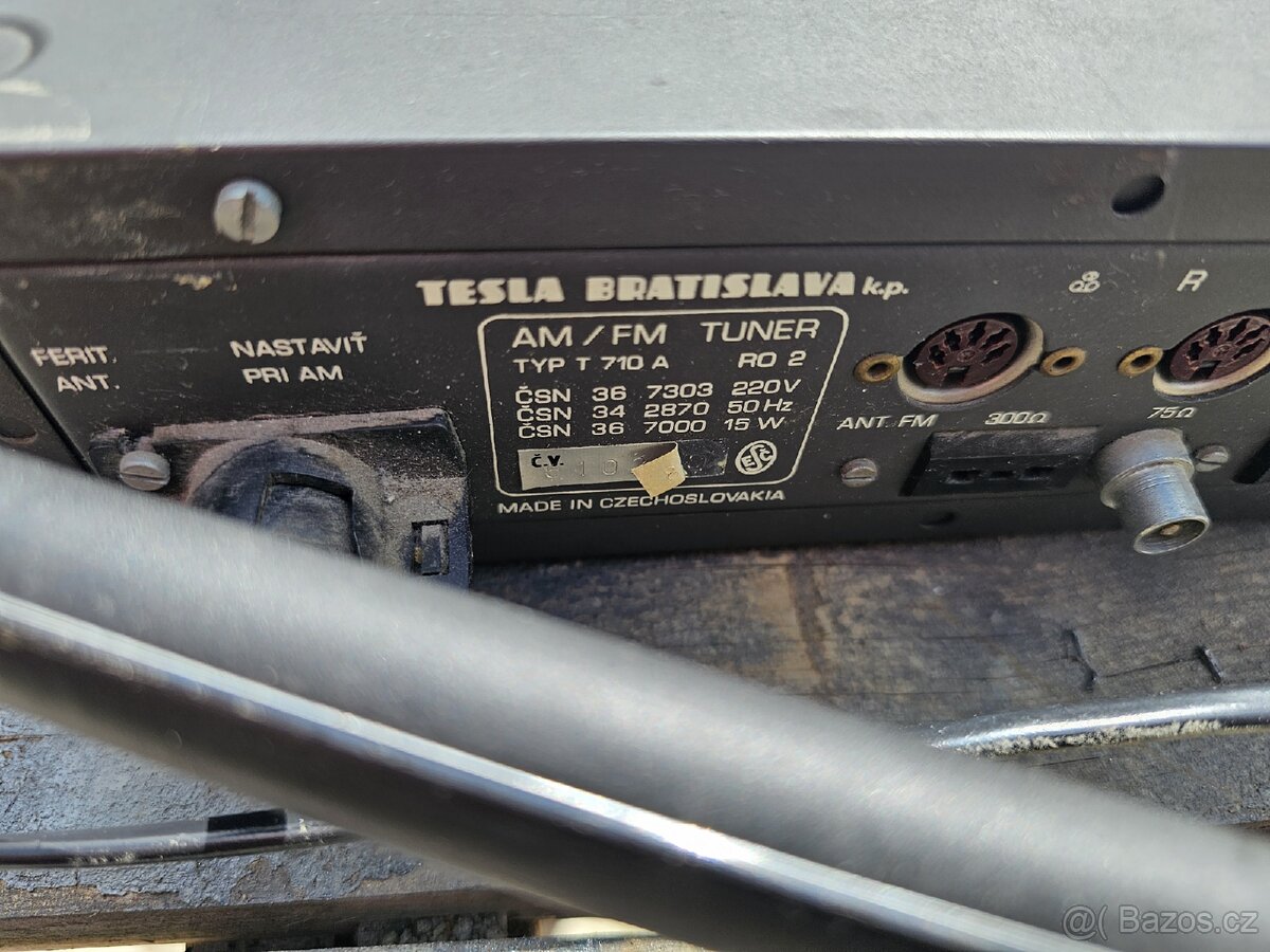 Tesla T710A radio - 2