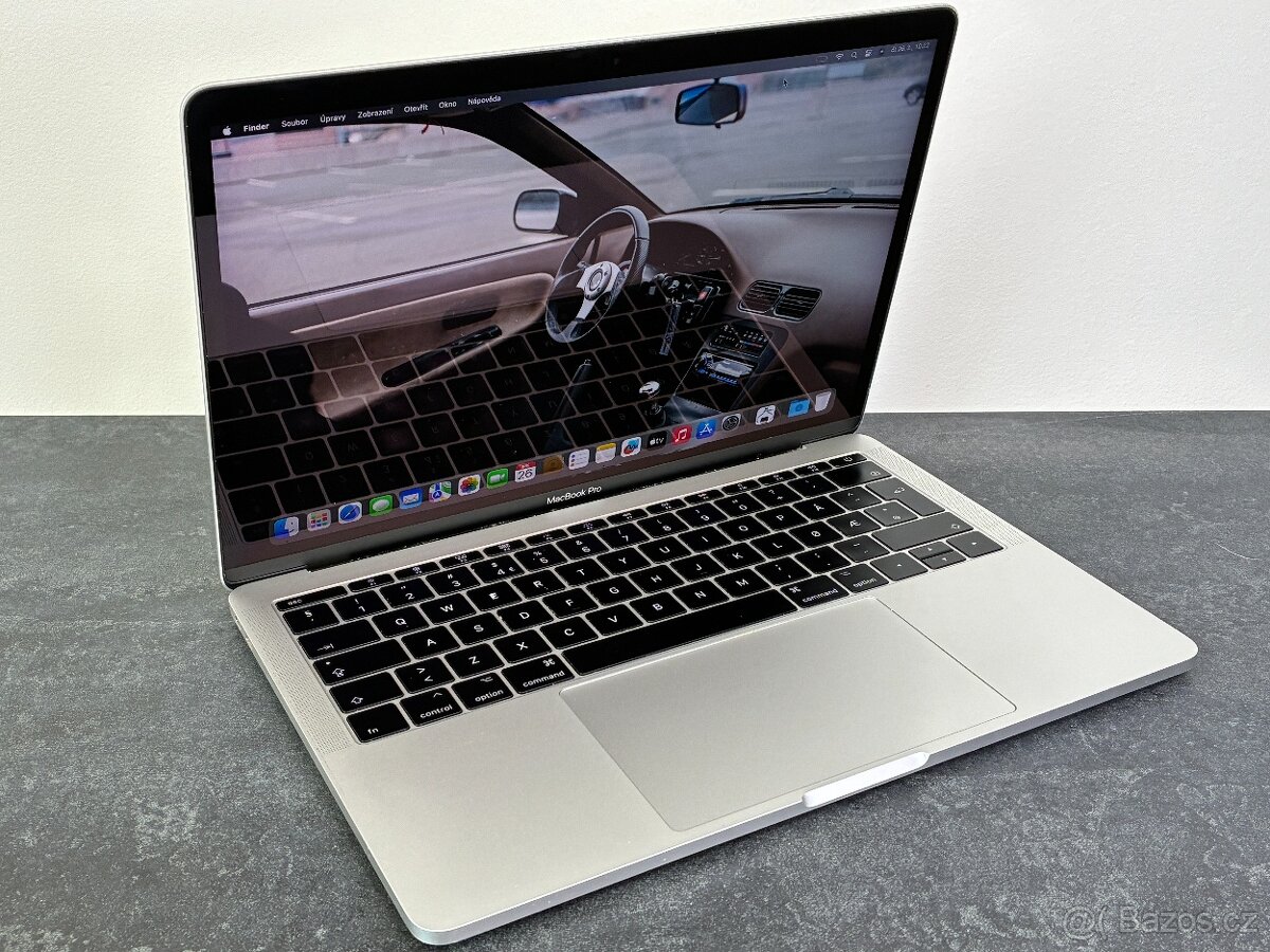 MacBook Pro 13'' 2017 / i5 / 8GB / 256GB SSD - DPH - 2