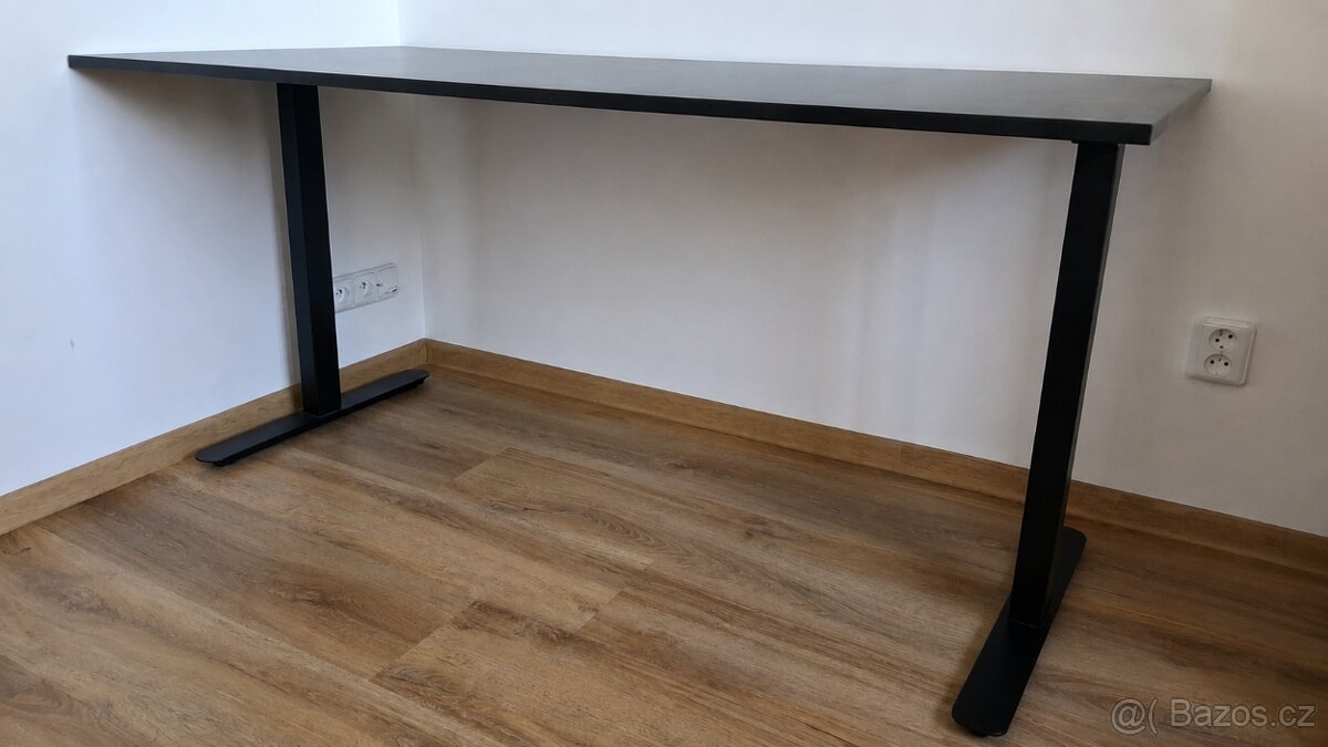 Psací/herní stůl 160 × 80 × 75 cm - 2