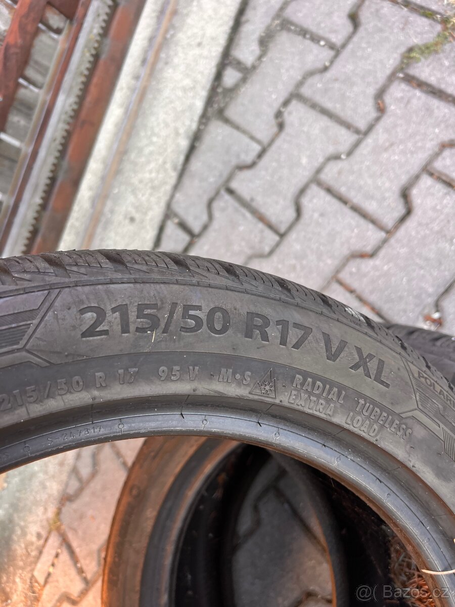 Prodám zimní pneu Barum 215/50/17 - 2