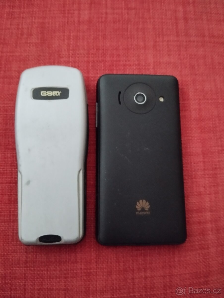 PRODÁM TYTO STARŠÍ MOBILY+RŮZNÉ KABELY - 2