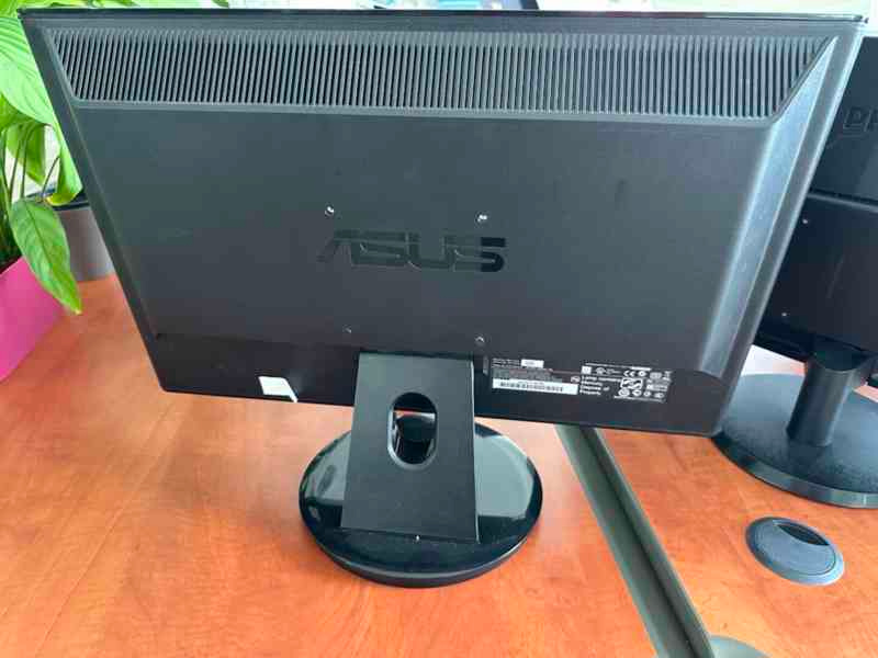 Asus VH222T - 2