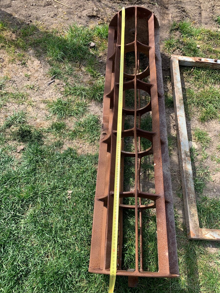 Prodám za malotraktor drtič hrud. - 2