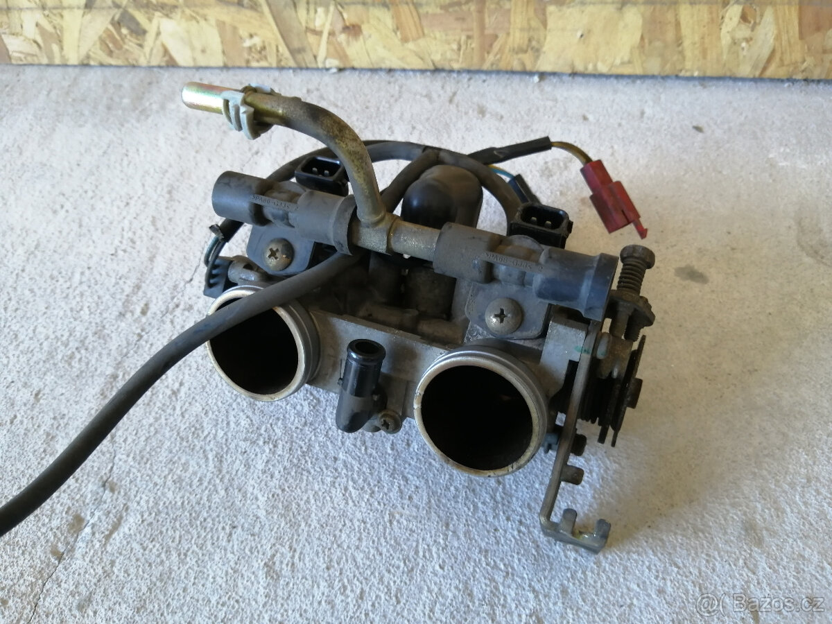 Suzuki Burgman 650 vstřikování - 2