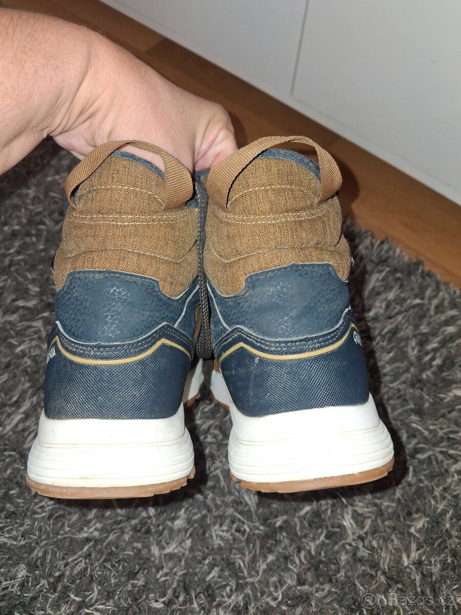 Nepromokavé lehké zimní boty 41 stélka 26.5cm - 2