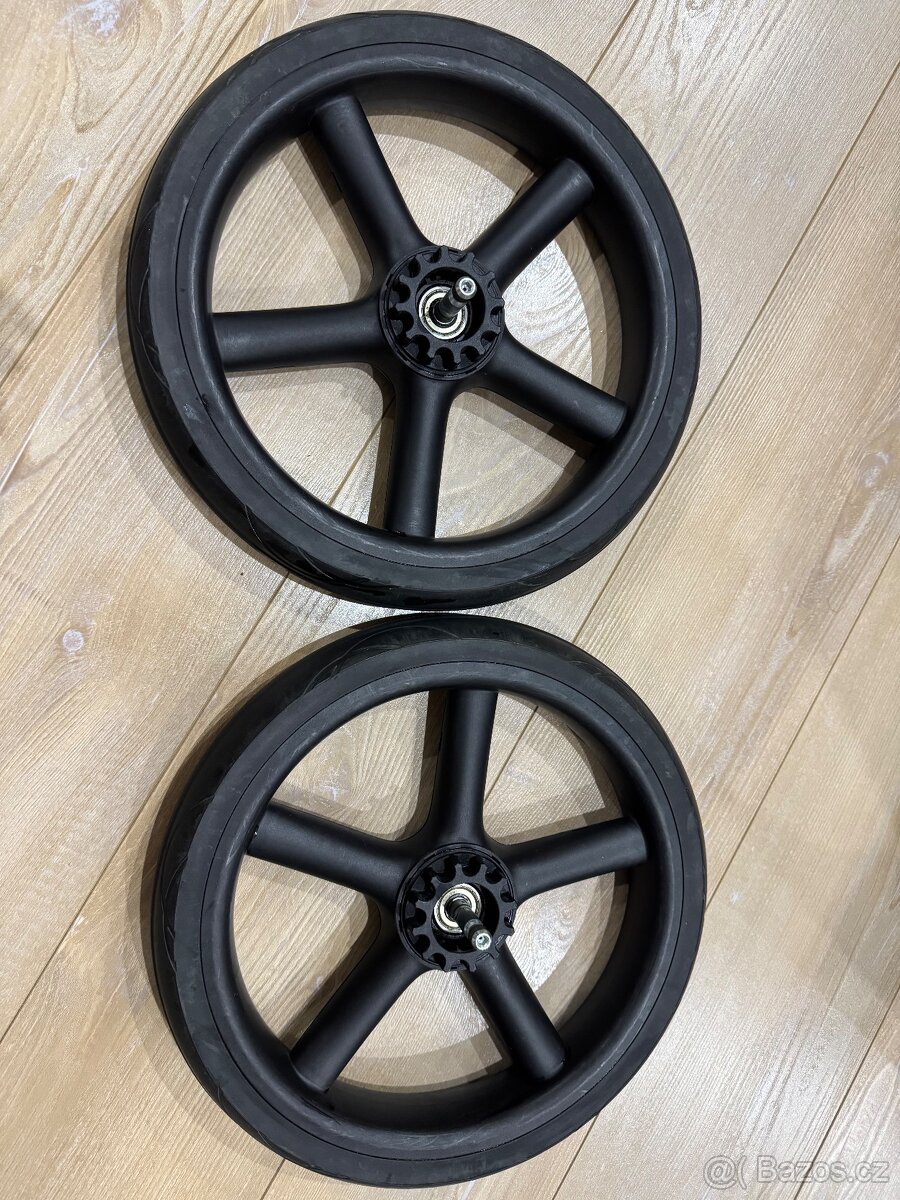 Zadní kola Bugaboo fox5 - 2