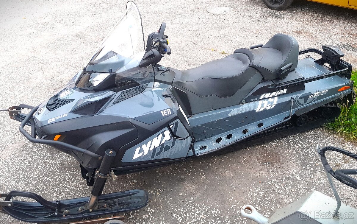 Lynx 69 Yeti Army 600 E-tec - 2