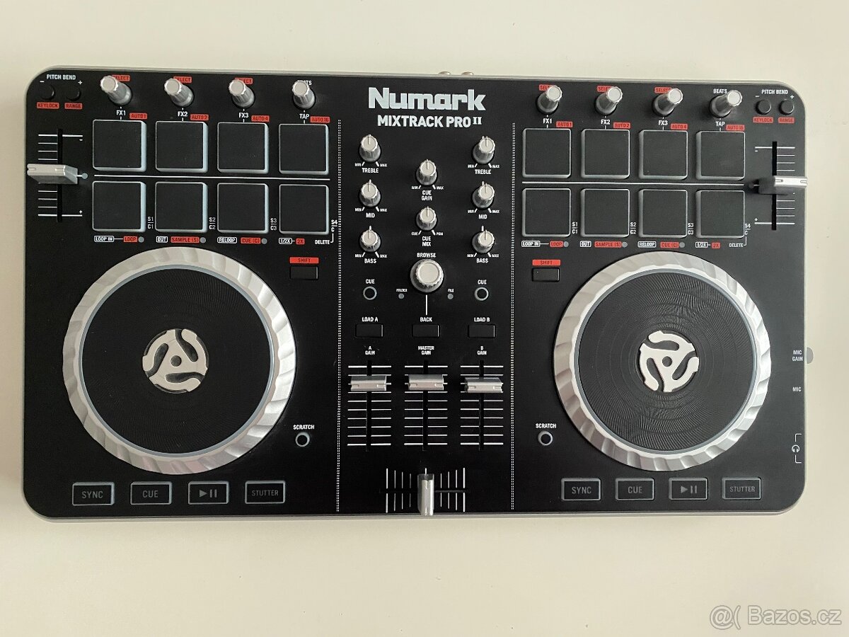 Numark MIXTRACK PRO 2 - 2