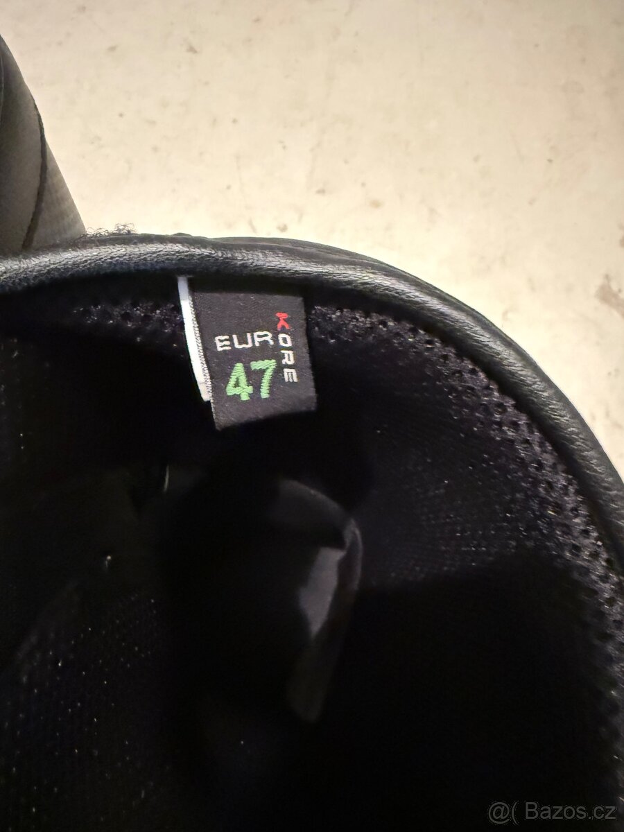 Prodám boty KORE velikost 47. Jako nové . - 2